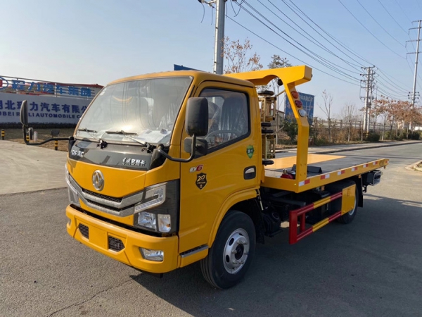 東風多利卡D6一拖二清障車